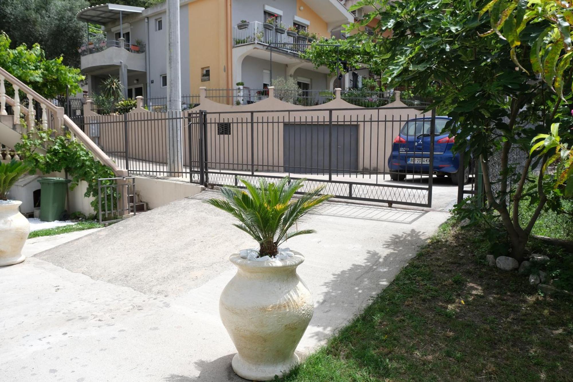 Apartmani Janosevic Sutomore Exterior photo